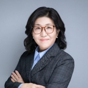 Speaker at Pharmaceutical Conference - Helen Cho